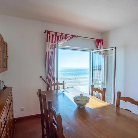 Apartment T2 Marysol Apartamento Ferias